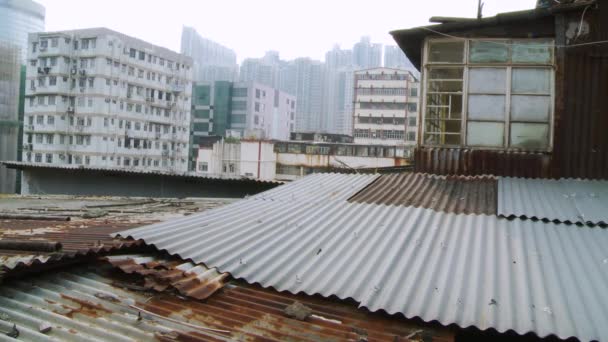 Документация бедности в жилом районе Гонконга — стоковое видео