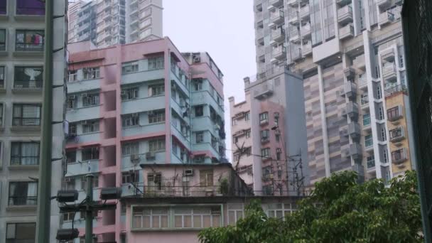Documentação da pobreza na área residencial em Hong Kong — Vídeo de Stock