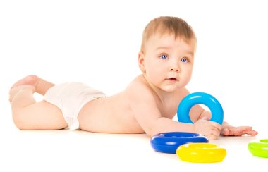 güzel tarama ve iskambil ile küçük bir bebek oyuncakları