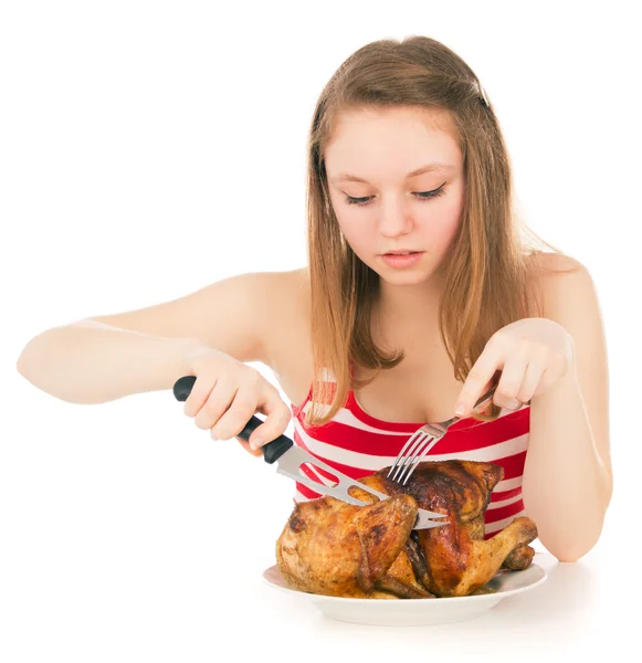 Chica en una dieta comienza a comer el pollo —  Fotos de Stock