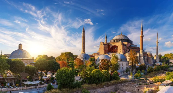 A Grande Mesquita de Santa Sofia e o Museu de Istambul, Turquia — Fotografia de Stock