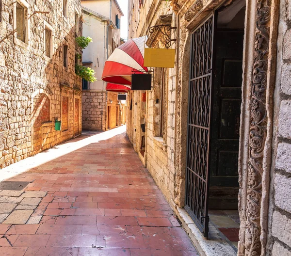 Tradicional Calle Medieval Adriática Casco Antiguo Kotor Montenegro — Foto de Stock