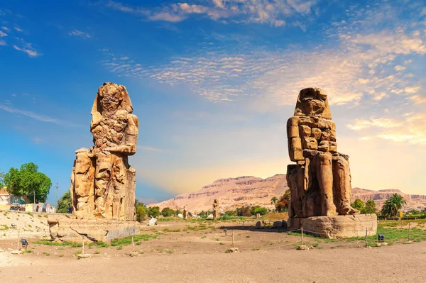 Kolos Memnona Słynne Posągi Luksoru Egipt — Zdjęcie stockowe