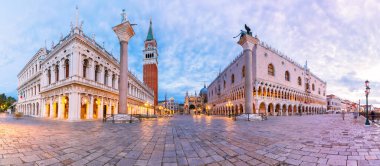 Piazza San Marco, San Teodoro, Milli Kütüphane, Doges Sarayı ve St Marks bazilika, Venedik sütun