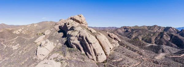 Batı tepeleri çölde, Mojave 'deki Santa Clarita California yakınlarında kaya oluşumu..
