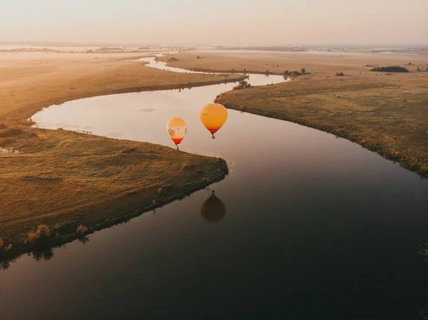 Montgolfières Ryazan Russie Juillet 2021 Montgolfière Colorée Épopée Survolant Brouillard — Photo