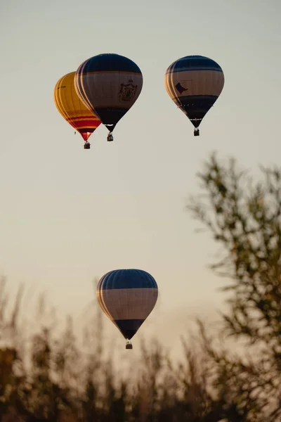 Красочные Воздушные Шары Фестиваль Воздушных Шаров Воздушный Шар Фоне Неба — стоковое фото