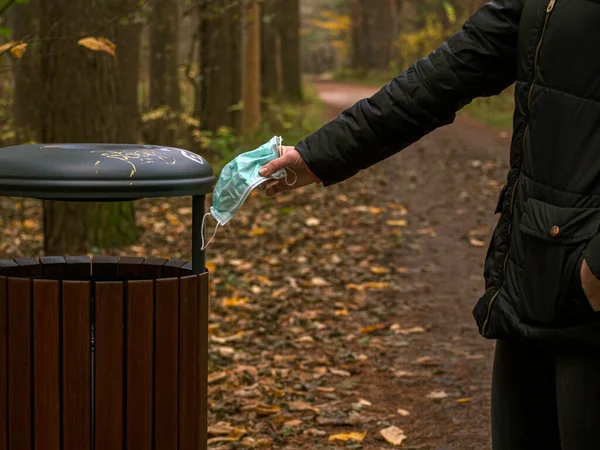 Selective Focus Woman Throws Used Face Masks Urn Virus Season — Stock Photo, Image