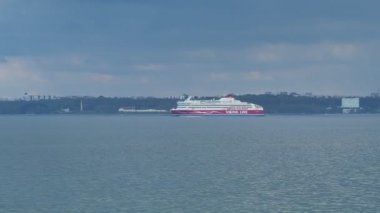 Tallinn Limanı 'na varış