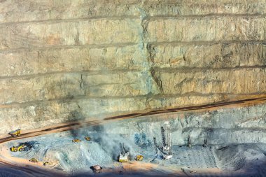 Open pit mayını