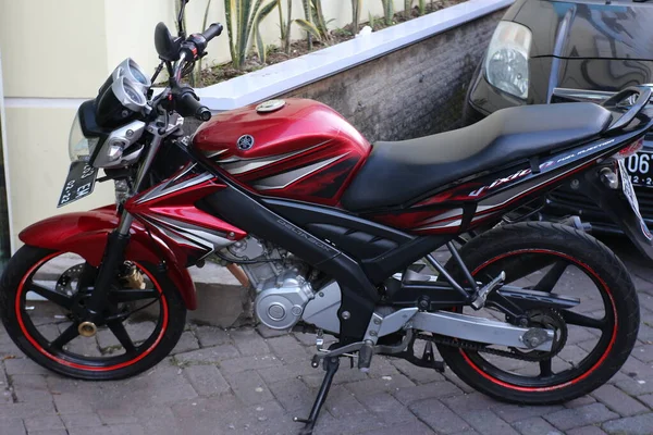 Malang Indonesia Julio 2021 Yamaha Vixion Varias Partes Están Estacionadas —  Fotos de Stock