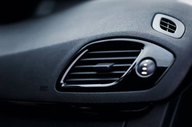 Arabadaki hava boşluğuna yakın çekim.