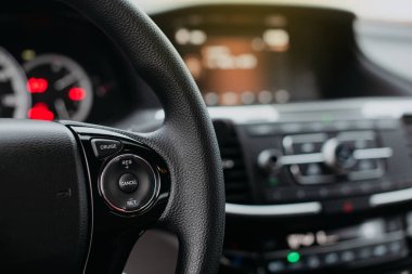 Direksiyondaki birden fazla düğme