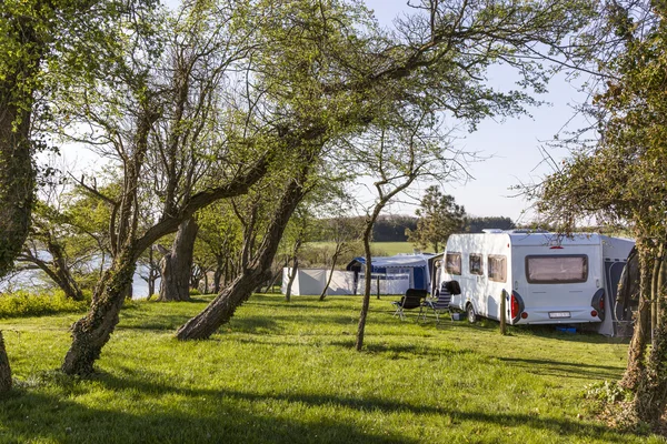 Camping site Rechtenvrije Stockafbeeldingen