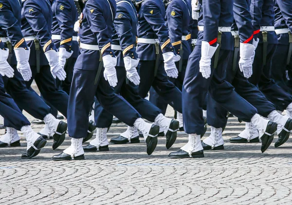 Proche du défilé militaire pendant la cérémonie — Photo