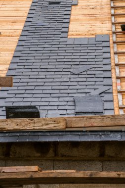 çatı inşaat ile slates