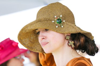 Chantilly - 15 Haziran: Racecourse yakınındaki Paris Fransa üzerinde 15 Haziran 2014 yılında Prix de Diane, yaşam tarzı.