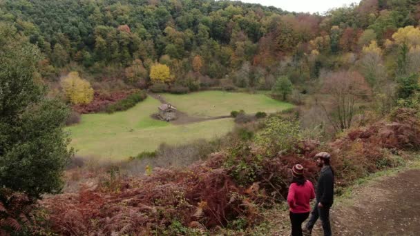 Santa Margarida Vulkanen Med Eremitage Mitten Sin Krater Garrotxa Volcanic Videoklipp