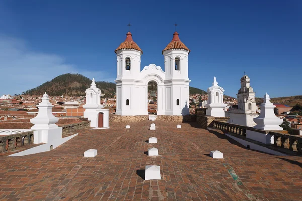 San Felipe Neri μοναστήρι από την εκκλησία La Merced σε Sucre, Bolivi — Φωτογραφία Αρχείου