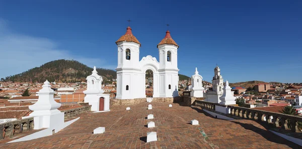 San Felipe Neri μοναστήρι από την εκκλησία La Merced σε Sucre, Bolivi — Φωτογραφία Αρχείου