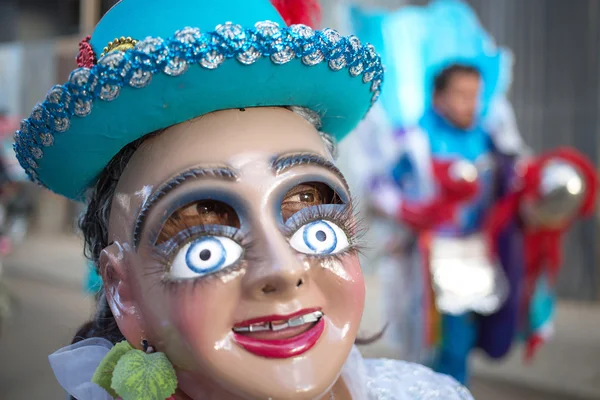 Oruro, Bolivia - Feb 05-06: Onbekenden mensen met traditionele — Stockfoto