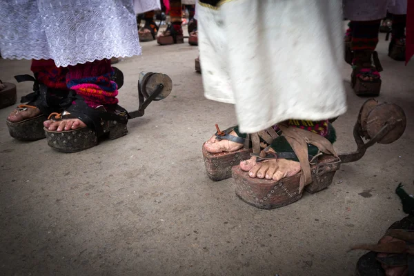 ORURO, BOLIVIA - FEB 05 - 06: Persone sconosciute con tradizione — Foto Stock