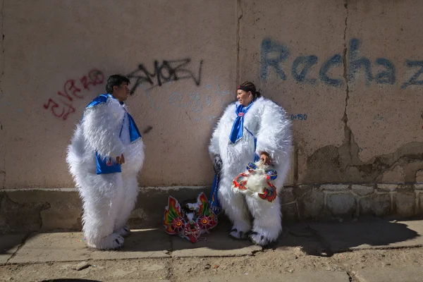 ORURO, BOLIVIA - FEB 05 - 06: Persone sconosciute con tradizione — Foto Stock