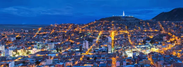 Vista nocturna de Oruro, Bolivia — Foto de Stock