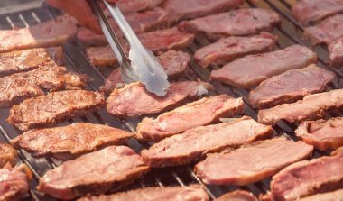 Kavrulmuş et ızgara, parrilla, asado