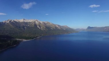 Villa la Angostura, göl Nahuel Huapi, Arjantin 
