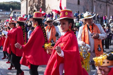 Bilinmeyen Perulu insanlar üstünde bir karnaval Cuzco, Peru