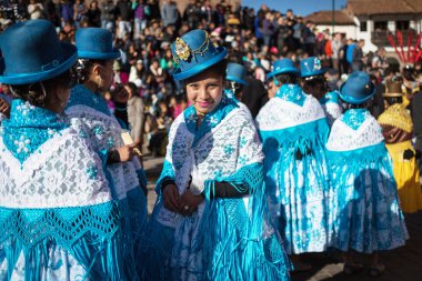 Bilinmeyen Perulu insanlar üstünde bir karnaval Cuzco, Peru