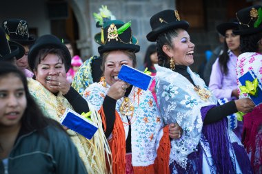 Bilinmeyen Perulu insanlar üstünde bir karnaval Cuzco, Peru