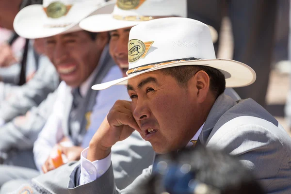 Onbekende Peruaanse mensen op een carnaval in Cuzco, Peru — Stockfoto