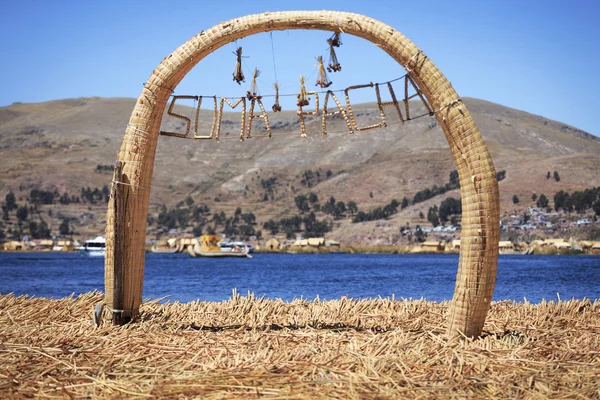 Eiland Uros, Lago Titicaca, Puno, Peru — Stockfoto