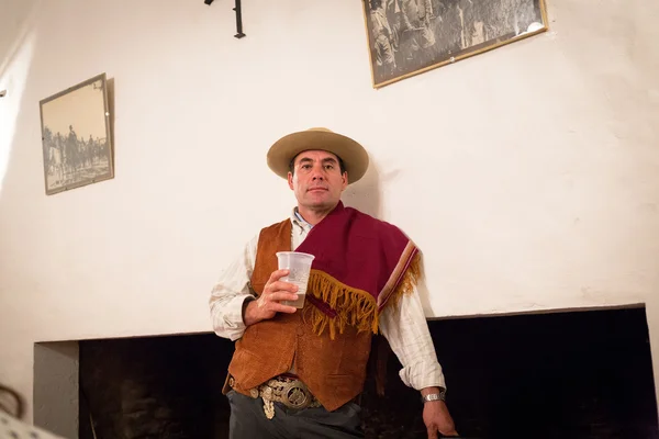 SAN ANTONIO DE ARECO, BUENOS AIRES, ARGENTINA - NOV 29: Gauchos — Stock Photo, Image