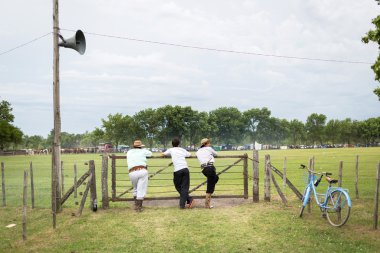 San Antonio De Areco, Buenos Aires, Arjantin - Kasım 29: Gauchos 
