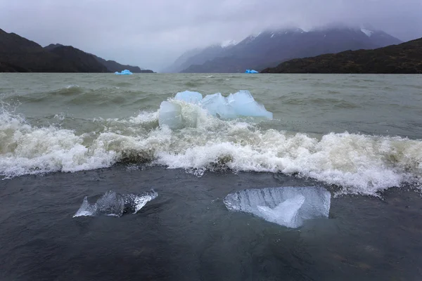 Lago Gray, Parque Nacional Torres del Paine, Patagonia, Chile —  Fotos de Stock