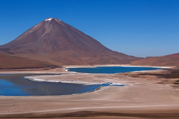 녹색 라군 (라 구나 베르데), Altiplano, 볼리비아 — 스톡 사진