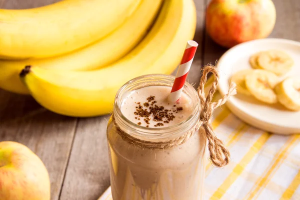 Smoothie de frutas com canela — Fotografia de Stock