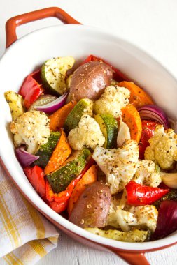 Fırında pişmiş sebzeler