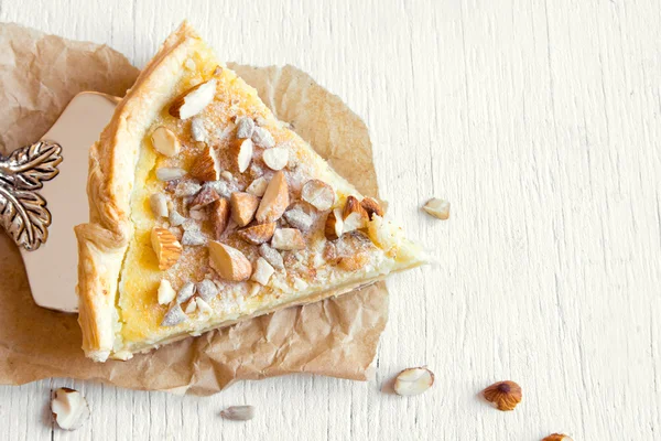 Torta con noci, semi e mascarpone — Foto Stock