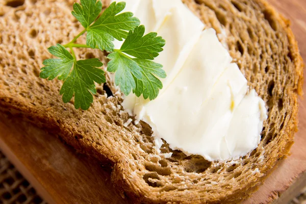 Mantequilla y pan — Foto de Stock
