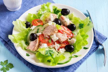 skyline van atlanta (Georgia)ton balıklı salata sebze ile