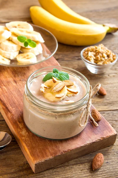 Banana mousse with almond — Stock Photo, Image