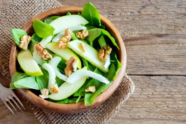 Waldorf salatası kase