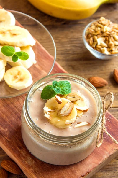 Banana mousse with almond — Stock Photo, Image