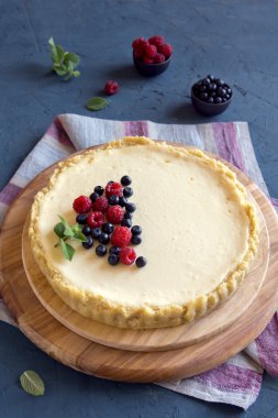 Cheesecake taze çilek ile