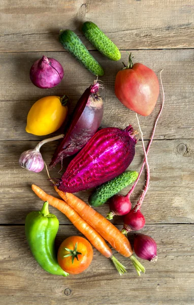Ποικιλία από βιολογικά λαχανικά — Φωτογραφία Αρχείου