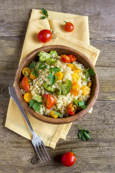 Bulgur med grönsaker — Stockfoto